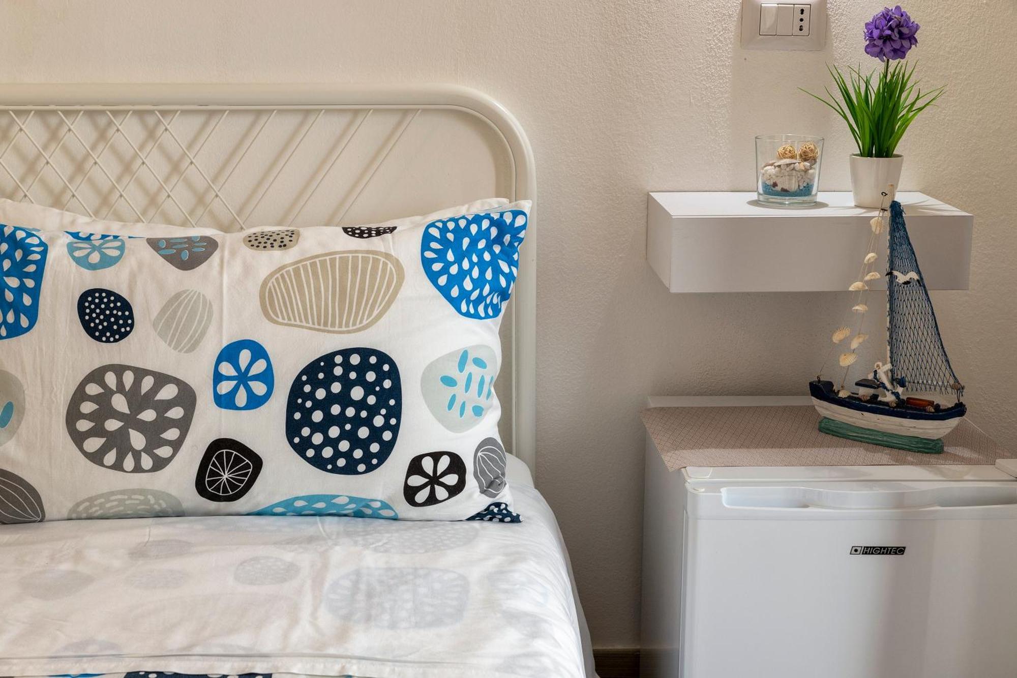 White Star Rooms Alguer Exterior foto